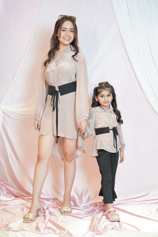 Classic high low shirt dress with black waist belt